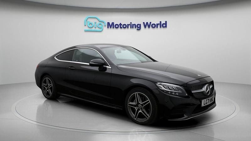 Used 2021 Mercedes C200 AMG line | £23,300 (A bit pricey) - Image 1/4