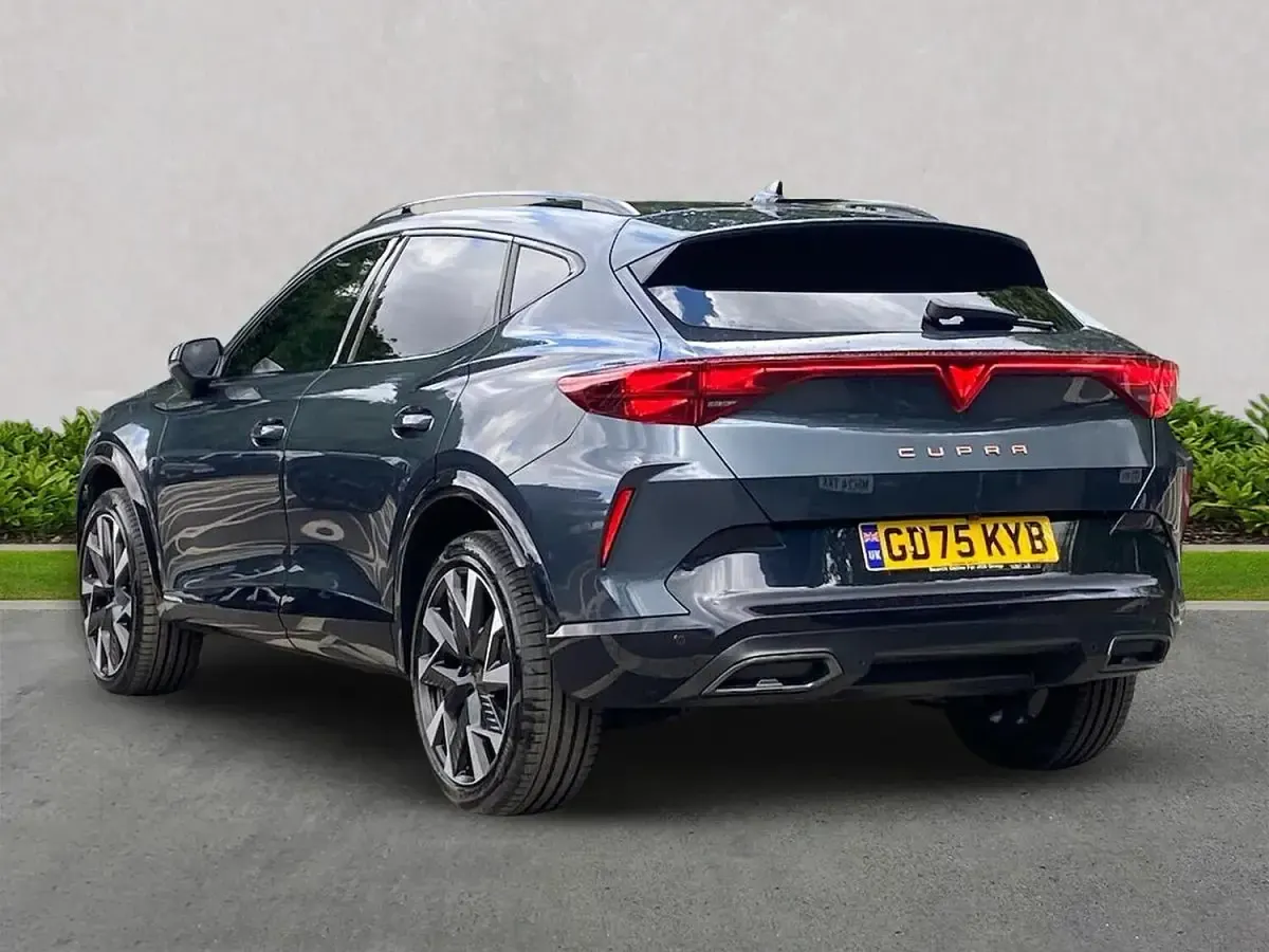 Used Cupra Formentor 150 HP (110 kW) 2025 Grey SUV