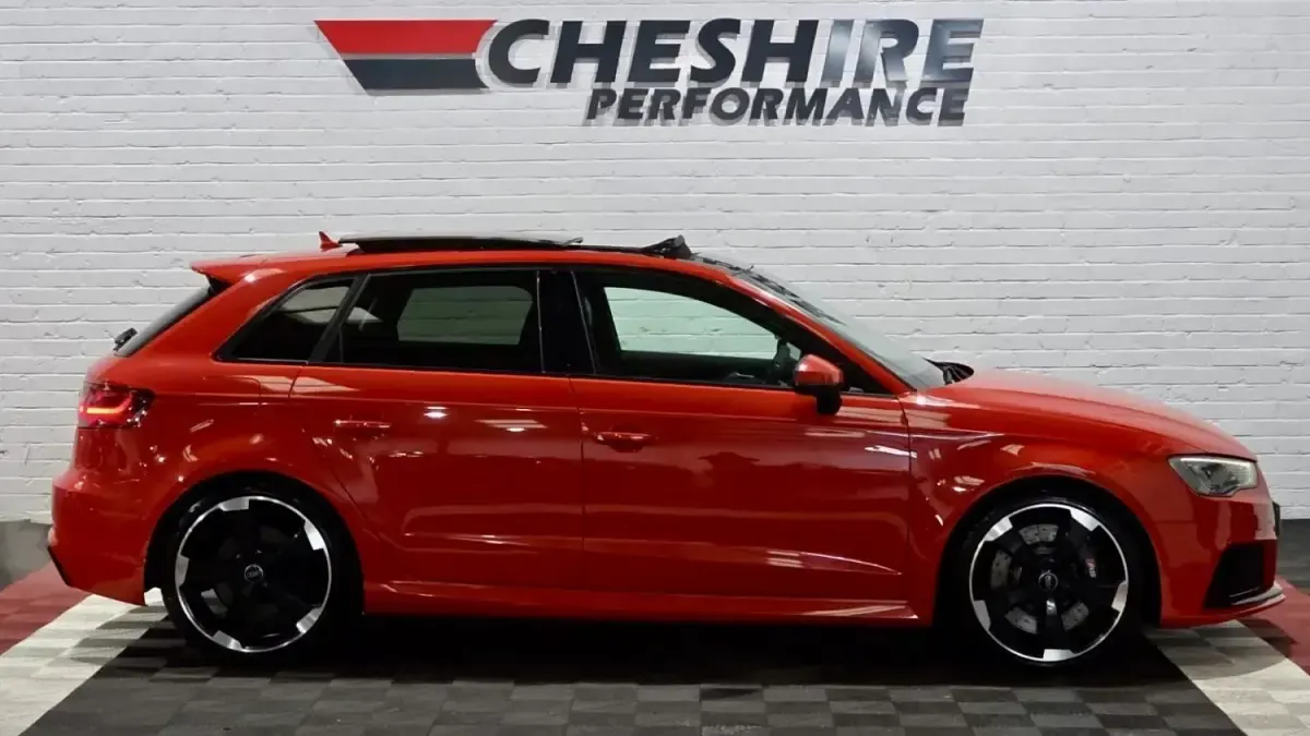 Used Audi RS3 Comfort 362 HP (266 kW) 2015 Red Sedan