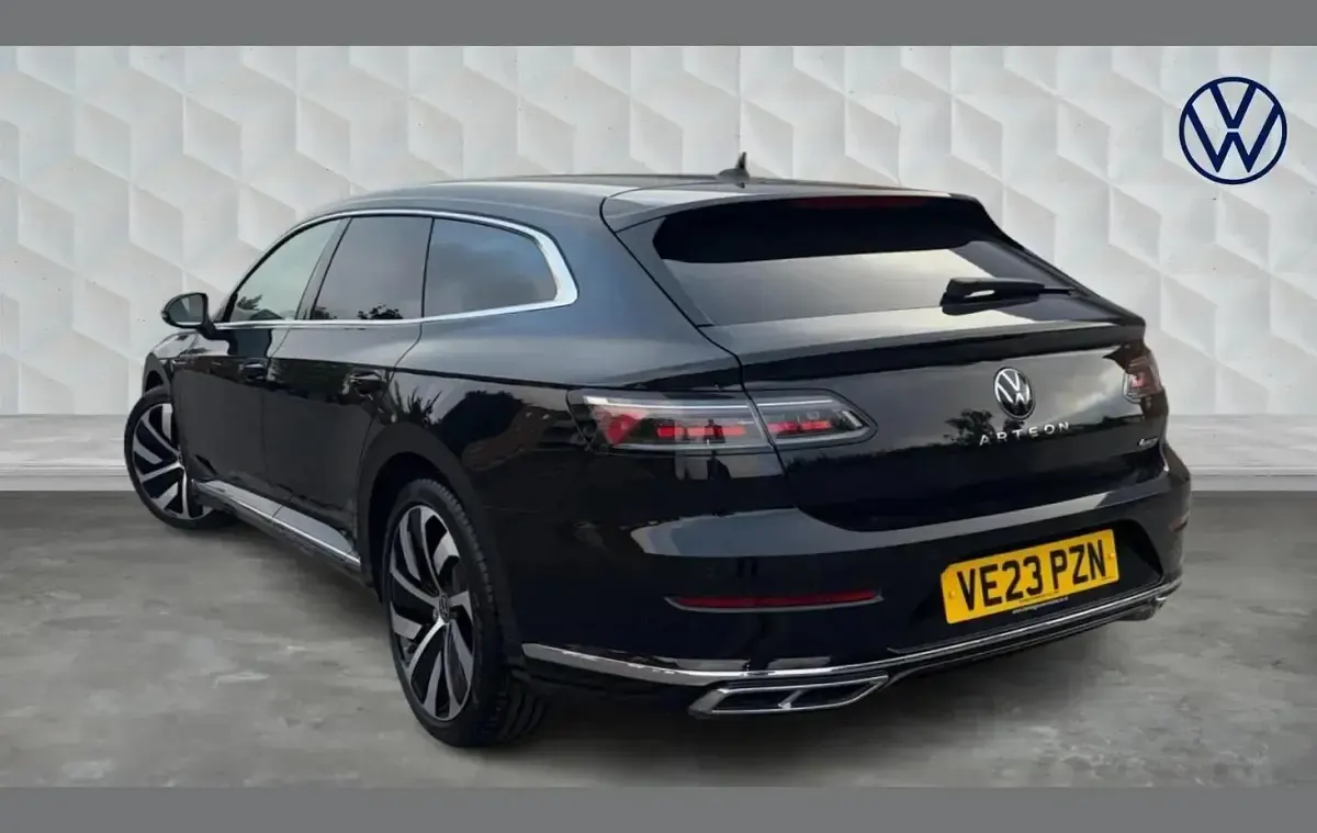 Used VW Arteon R-line 200 HP (147 kW) 2023 Black Estate