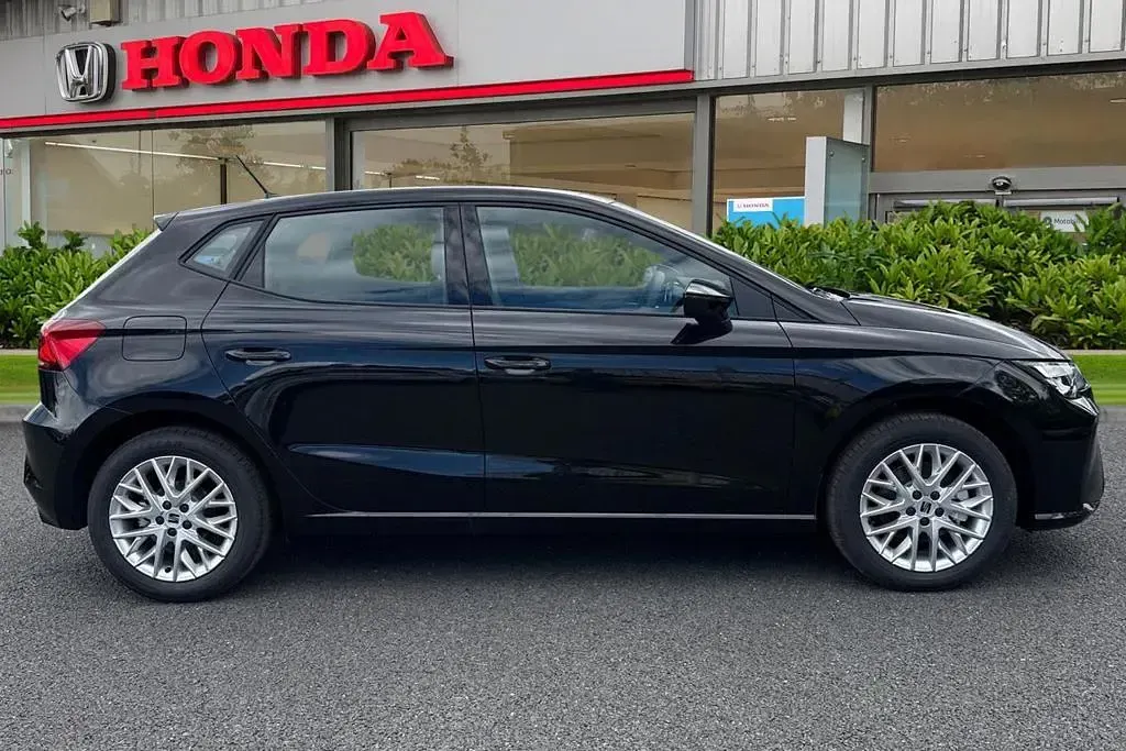 New Seat Ibiza SE Technology 115 HP (84 kW) 2026 Black Hatchback