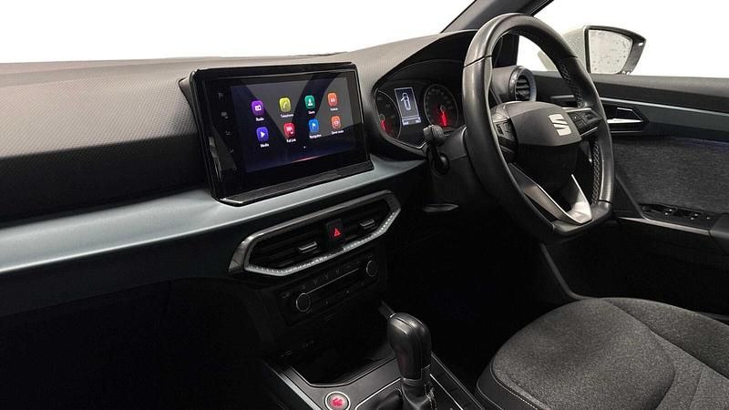 Used Seat Arona Xperience 110 HP (80 kW) 2022 Green SUV