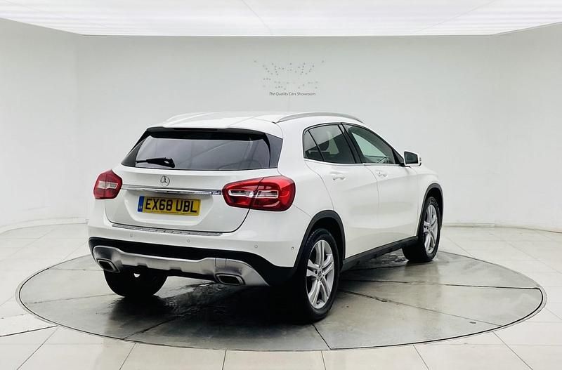 Used Mercedes GLA220 Executive 2018 White SUV