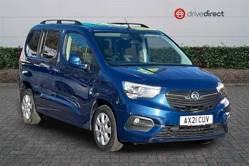 Blue Used 2021 Vauxhall Combo S MPV | £13,398 (Expensive) - Image 1/4