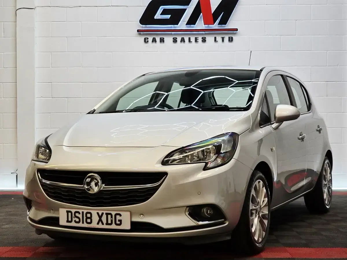 Used Vauxhall Corsa 88 HP (64 kW) 2018 Silver Hatchback