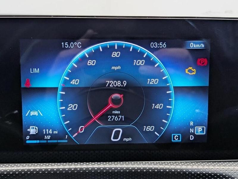 Used Mercedes CLA200 Shooting Brake AMG line 161 HP (118 kW) 2021 White Estate