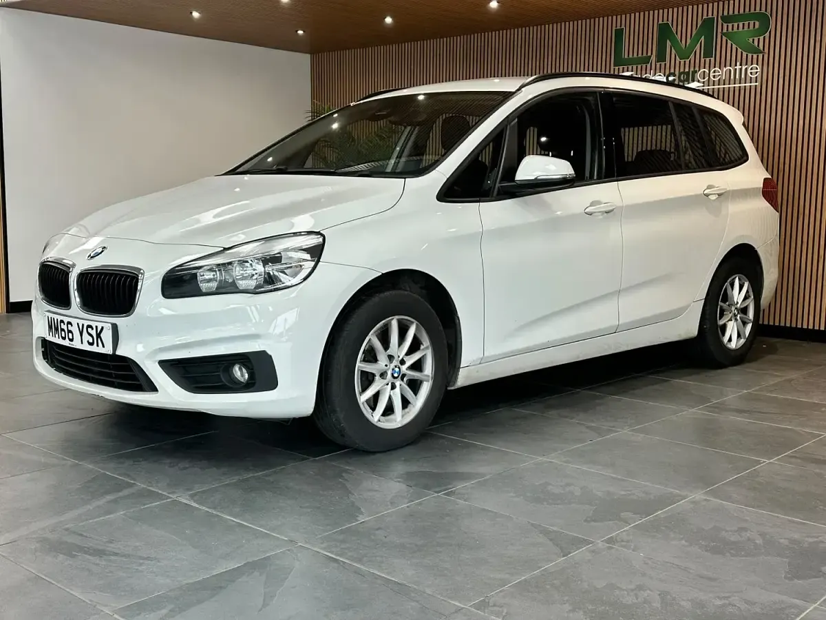 Used BMW 218 Gran Tourer 2016 White MPV