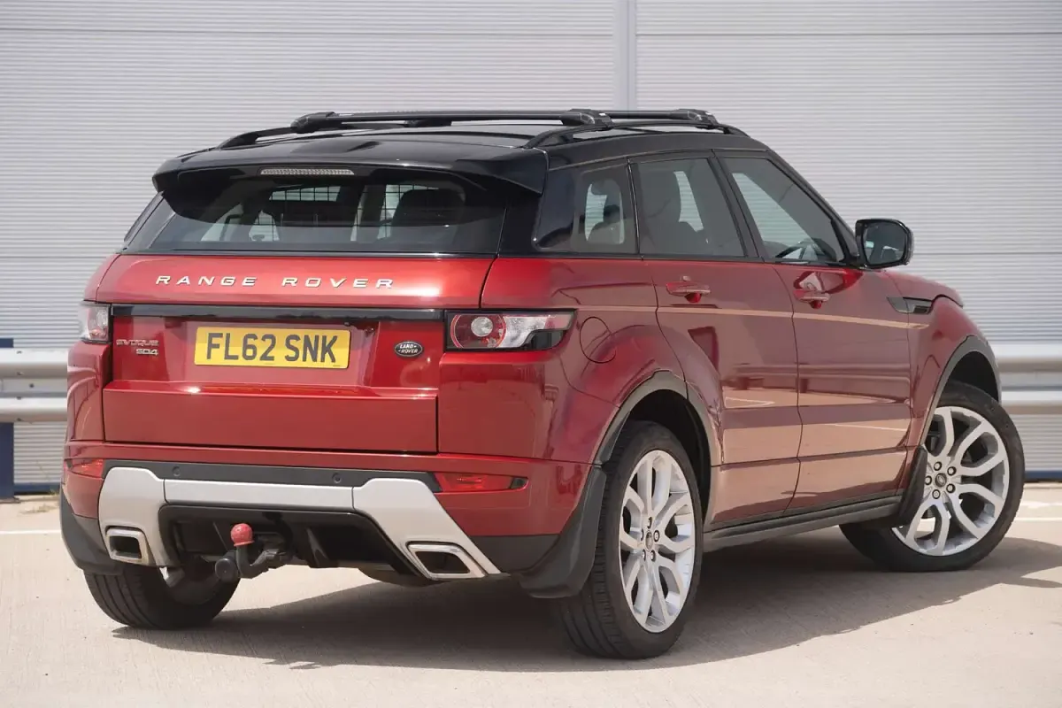 Used Land Rover Range Rover evoque Dynamic 190 HP (139 kW) 2013 Red SUV