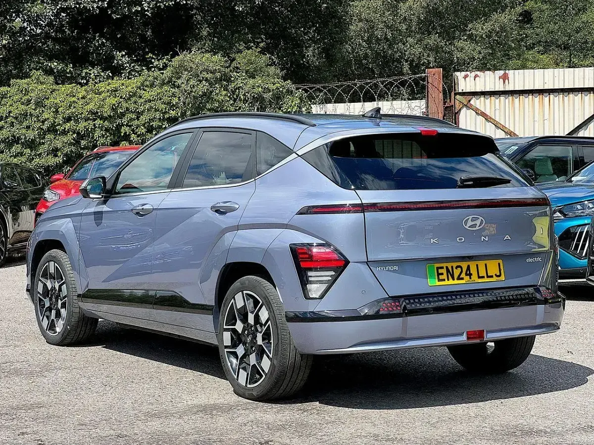 Used Hyundai Kona Ultimate 158 kW (215 HP) 2024 Blue SUV