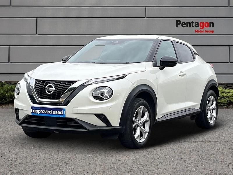 Used Nissan Juke N-Connecta 117 HP (86 kW) 2020 White SUV