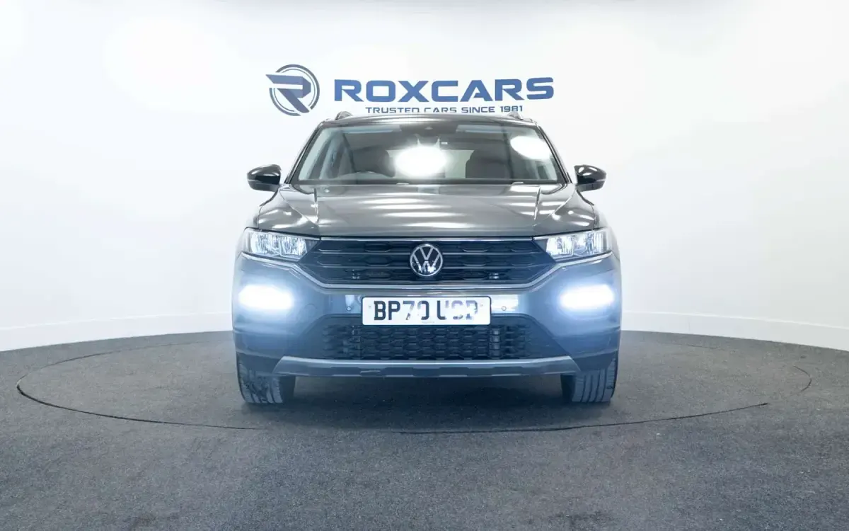 Used VW T-Roc Design 150 HP (110 kW) 2021 Grey SUV
