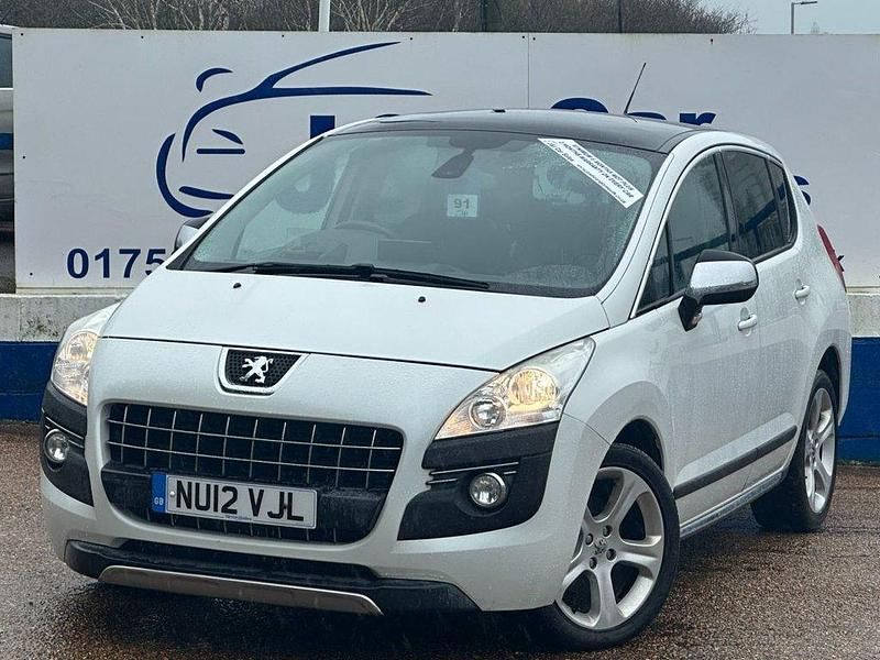 Used Peugeot 3008 Allure 150 HP (110 kW) 2012 White Hatchback