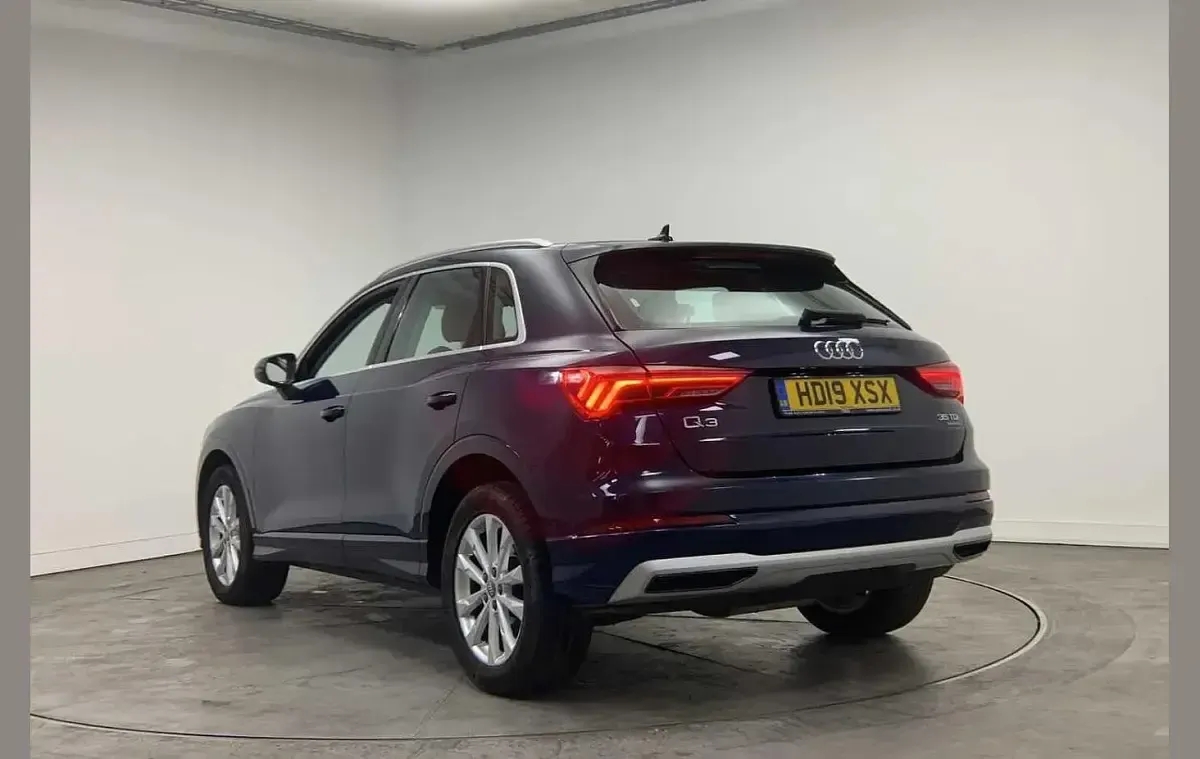 Used Audi Q3 Sport 150 HP (110 kW) 2019 Blue SUV