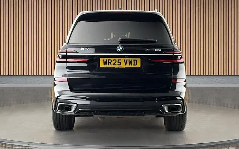 Used BMW X7 M Sport 352 HP (258 kW) 2025 Black SUV