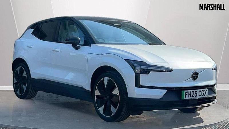White New 2025 Volvo EX30 Ultra SUV | £32,750 (Fair price) - Image 1/4