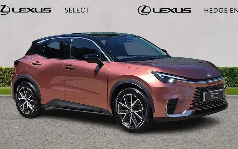 Used Lexus LBX 136 HP (100 kW) 2025 SUV