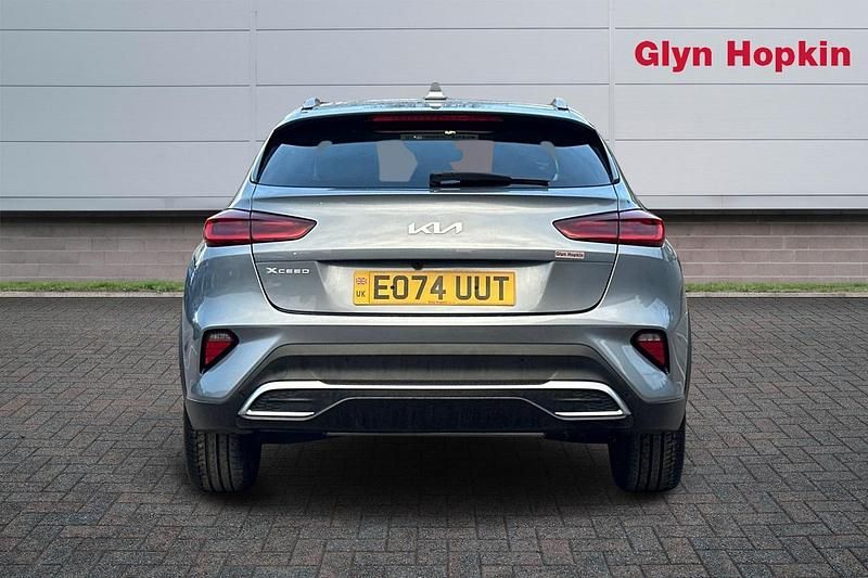 Used Kia XCeed 2024 Silver SUV