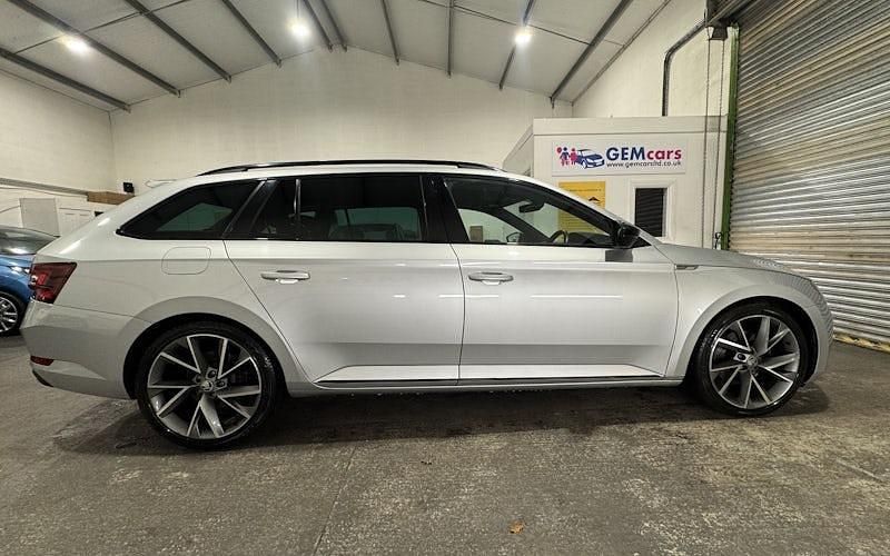 Used Skoda Superb SportLine 150 HP (110 kW) 2017 Silver Estate