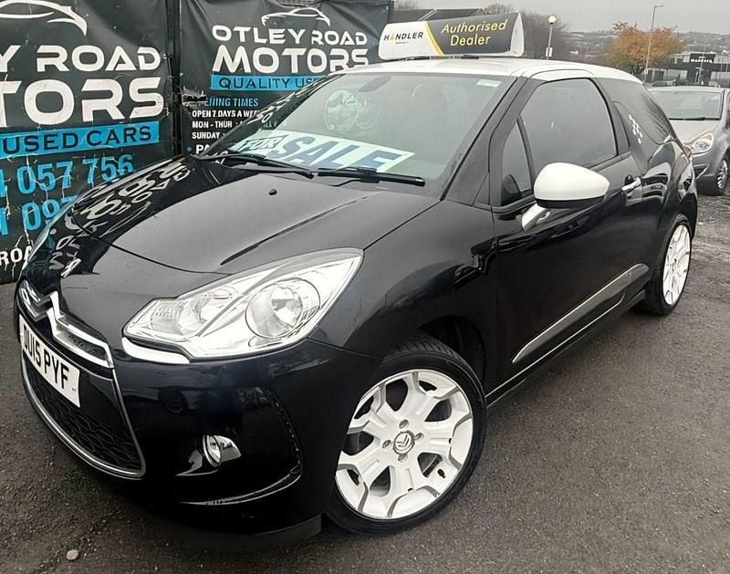Black Used 2015 Citroën DS3 PureTech Hatchback | £3,695 (Fair price) - Image 1/4