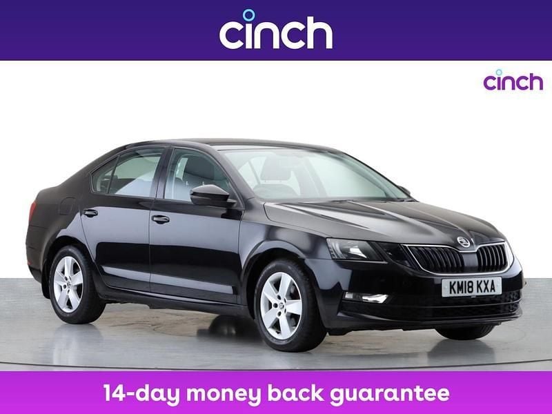 Black Used 2018 Skoda Octavia SE Hatchback | £9,649 (Good price) - Image 1/3