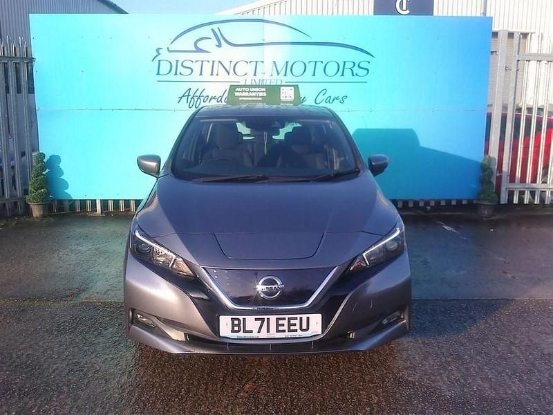Used Nissan Leaf Acenta 110 kW (150 HP) 2021 Grey Hatchback