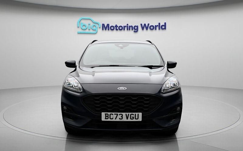 Used Ford Kuga ST-Line 224 HP (164 kW) 2023 SUV