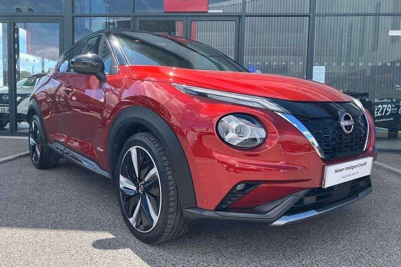 Red Used 2022 Nissan Juke Tekna+ SUV | £19,770 (Fair price) - Image 1/3
