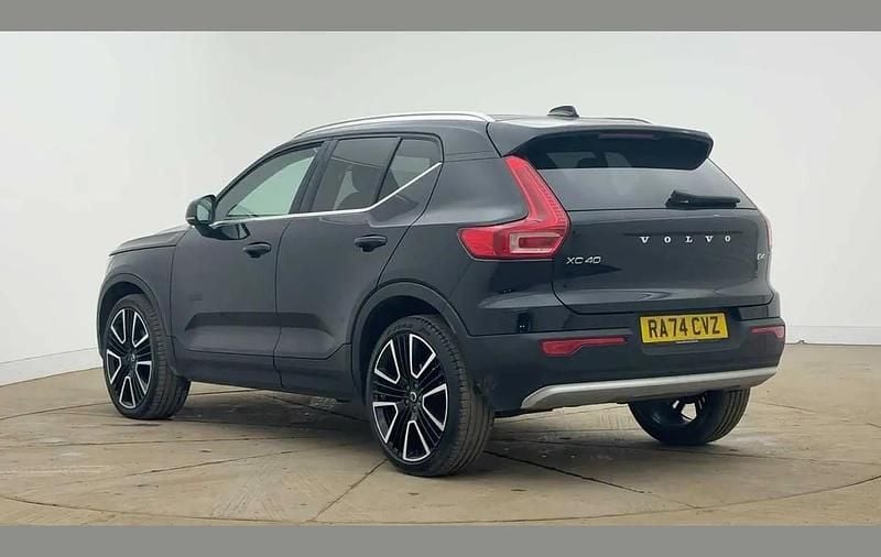 Used Volvo XC40 Ultra 197 HP (144 kW) 2025 Onyx black SUV