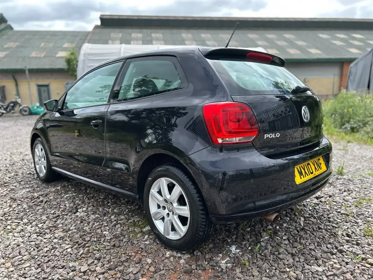 Used VW Polo SE 85 HP (62 kW) 2010 Black Hatchback