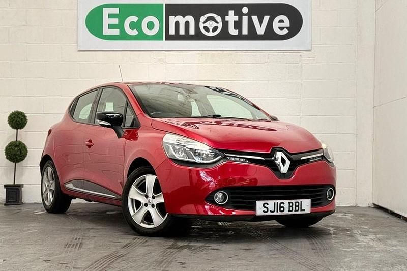 Red Used 2016 Renault Clio IV Dynamique Hatchback | £4,995 (Fair price) - Image 1/1