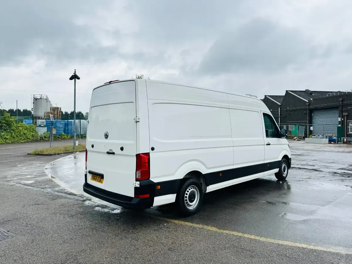 Used VW Crafter Trendline 140 HP (102 kW) 2018 White Van