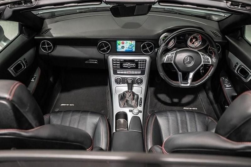 Used Mercedes SLK250 AMG 204 HP (150 kW) 2015 Silver Cabriolet