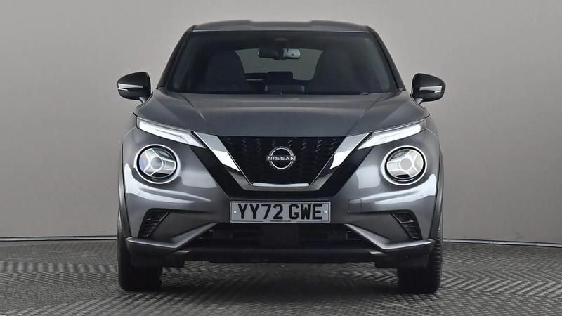 Used Nissan Juke N-Connecta 114 HP (83 kW) 2023 Grey SUV
