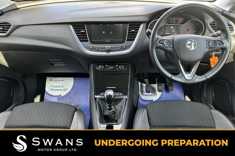 Used Vauxhall Grandland X Sport 130 HP (95 kW) 2019 Grey SUV