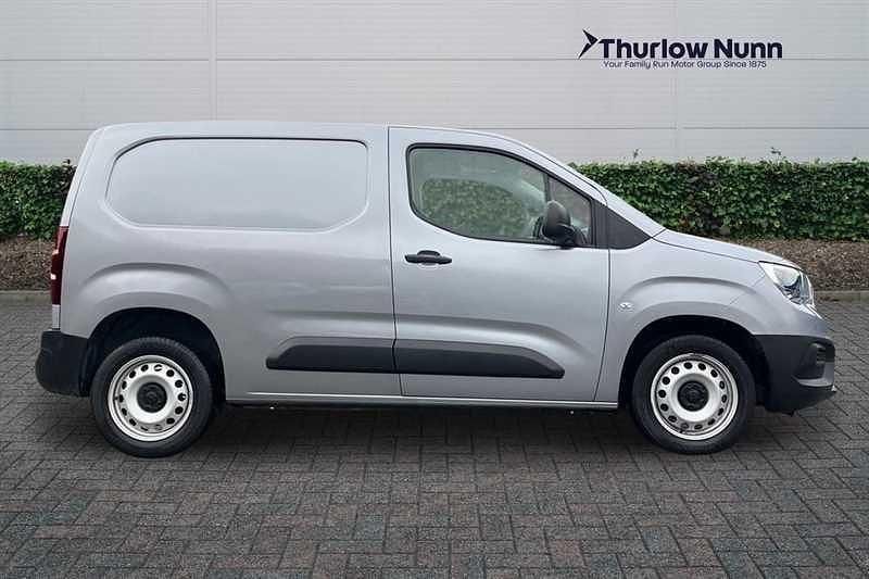 Used Vauxhall Combo 100 HP (73 kW) 2023 Grey Van
