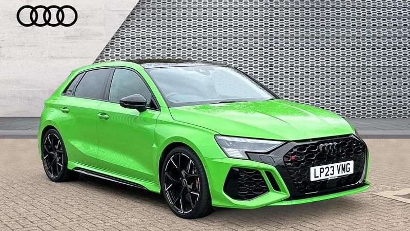 Used Audi RS3 Comfort 400 HP (294 kW) 2023 Green Sedan