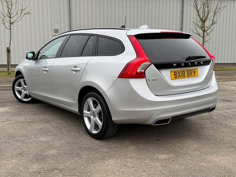 Used Volvo V60 2018 Silver Estate