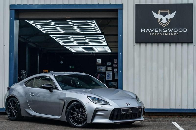 Silver Used 2023 Toyota GR86 Coupe | £30,995 (Fair price) - Image 1/3