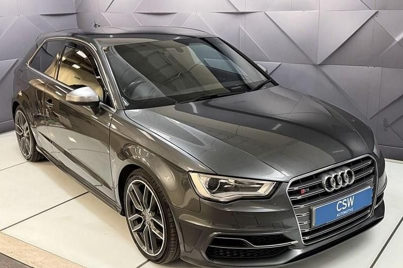 Used Audi A3 310 HP (228 kW) 2015 Hatchback