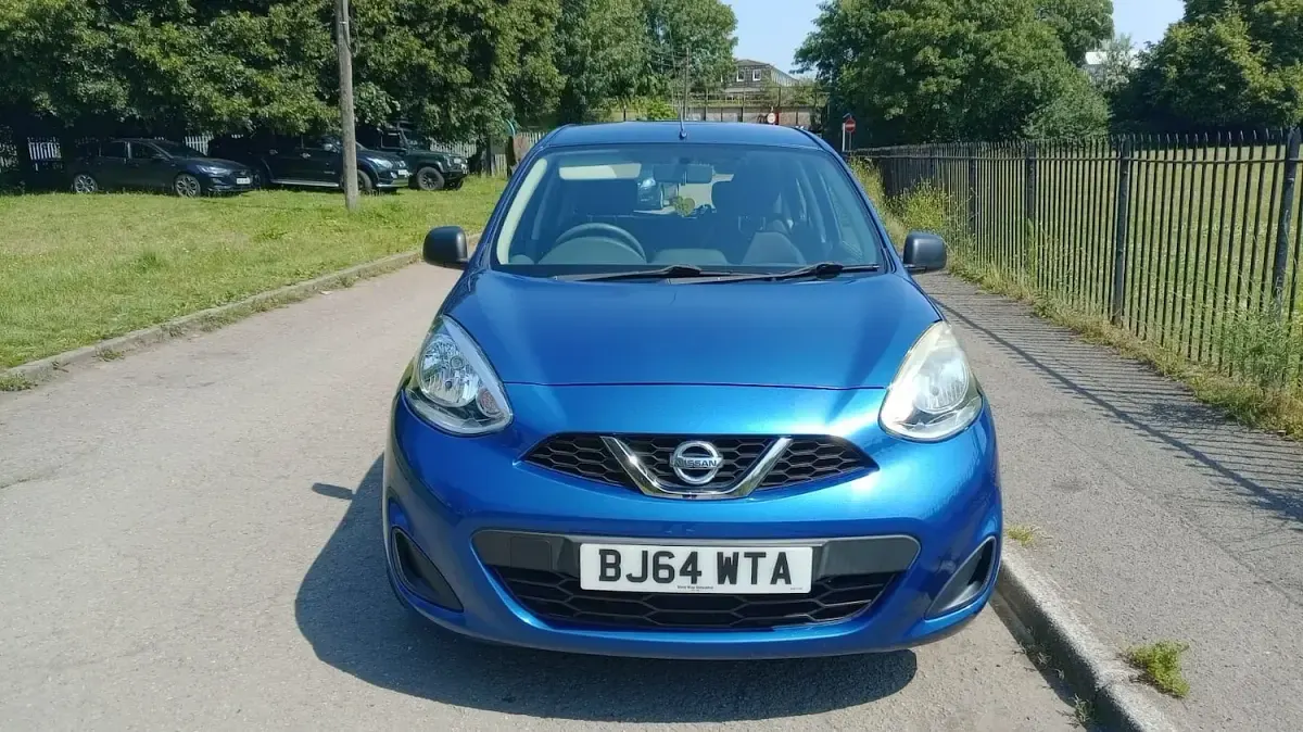 Used Nissan Micra Visia 80 HP (58 kW) 2014 Blue Hatchback