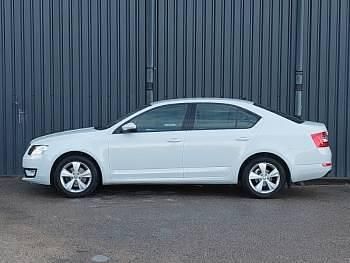 Used Skoda Octavia SE L 150 HP (110 kW) 2016 White Hatchback