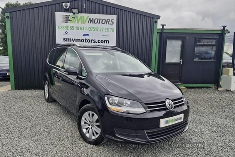 Black Used 2019 VW Sharan SE MPV | £16,450 (Expensive) - Image 1/1