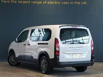 Used Peugeot Rifter Allure 100 kW (136 HP) 2025 White MPV