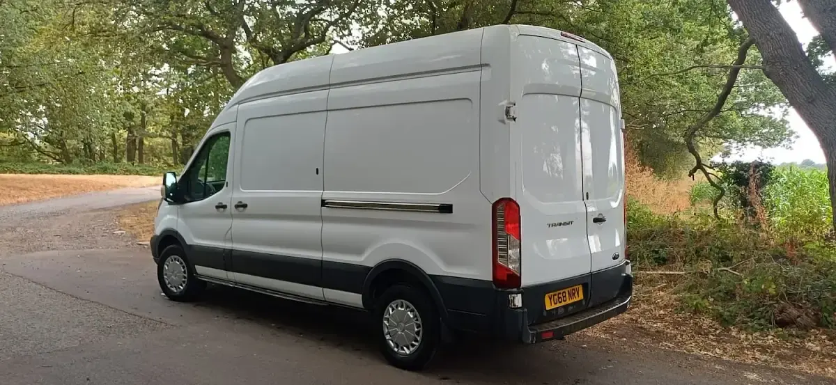 Used Ford Transit 130 HP (95 kW) 2018 White Van