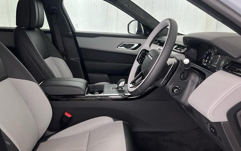 Used Land Rover Range Rover Velar Autobiography 204 HP (150 kW) 2026 SUV