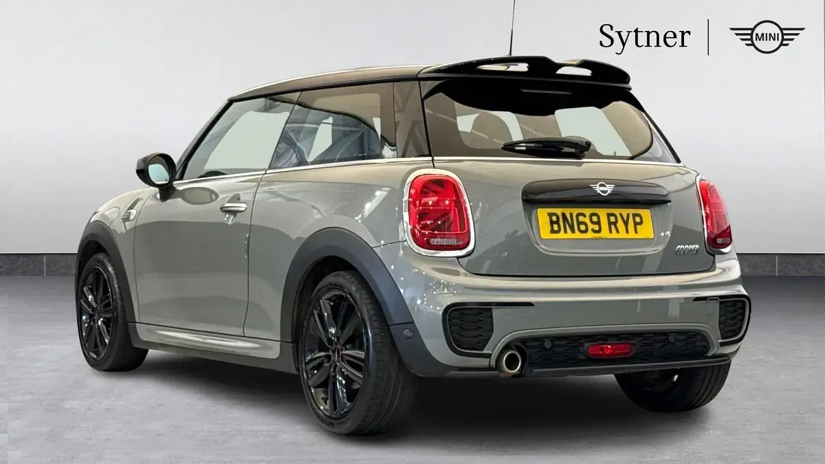 Used Mini Cooper Hatch 134 HP (98 kW) 2019 Grey Hatchback