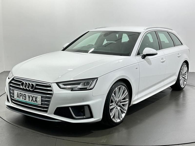 Used Audi A4 S-Line 190 HP (139 kW) 2019 White Estate