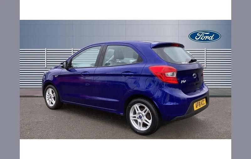 Used Ford Ka Plus Zetec 70 HP (51 kW) 2018 Blue Hatchback