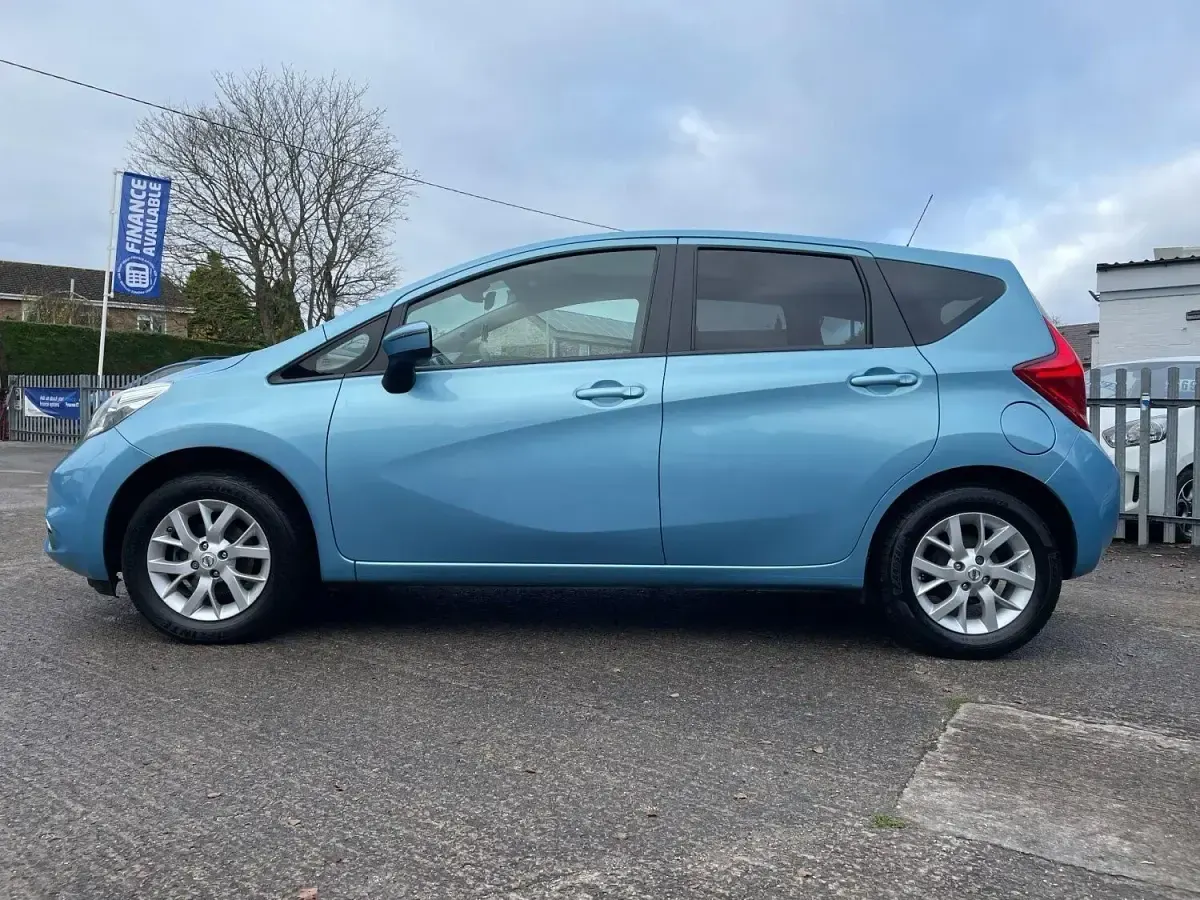Used Nissan Note Acenta Premium 2013 Blue Hatchback