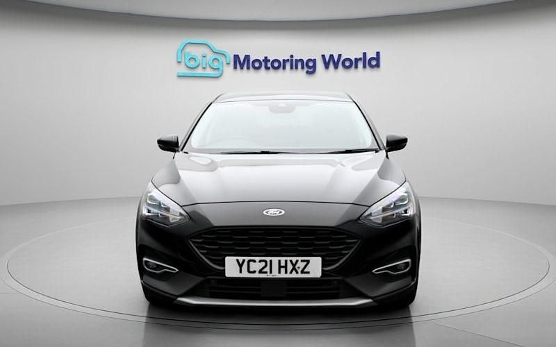 Used Ford Focus Active X 125 HP (91 kW) 2021 Black Hatchback